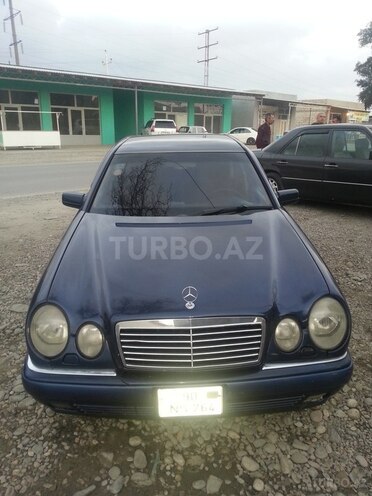 Mercedes E 230 1995, 284,994 km - 2.3 l - Xaçmaz