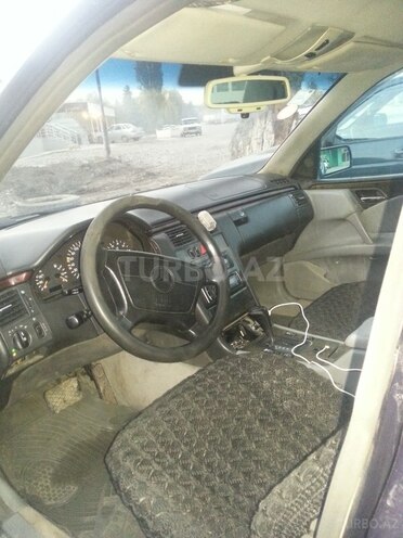Mercedes E 230 1995, 284,994 km - 2.3 l - Xaçmaz