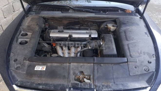 Peugeot 607 2003, 191,942 km - 2.2 l - Bakı