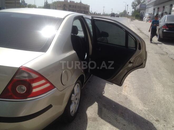 Ford Mondeo 2004, 250,000 km - 2.0 л - Mingəçevir