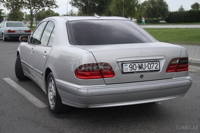 Mercedes C 220 2000, 408,381 km - 2.2 l - Bakı