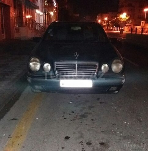 Mercedes E 230 1996, 338,400 km - 2.3 l - Bakı