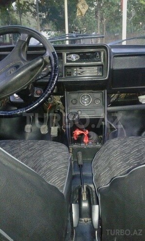 LADA (VAZ) 2107 2004, 100,000 km - 1.6 л - Ucar