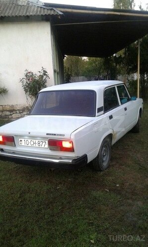LADA (VAZ) 2107 2004, 100,000 km - 1.6 л - Ucar