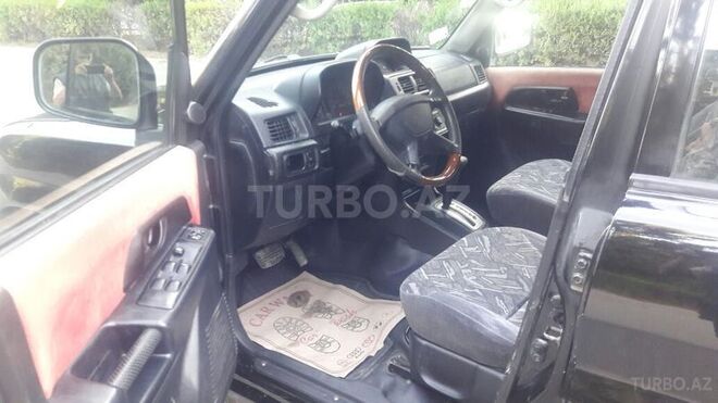 Mitsubishi Pajero io 1999, 220,000 km - 2.0 л - Sumqayıt