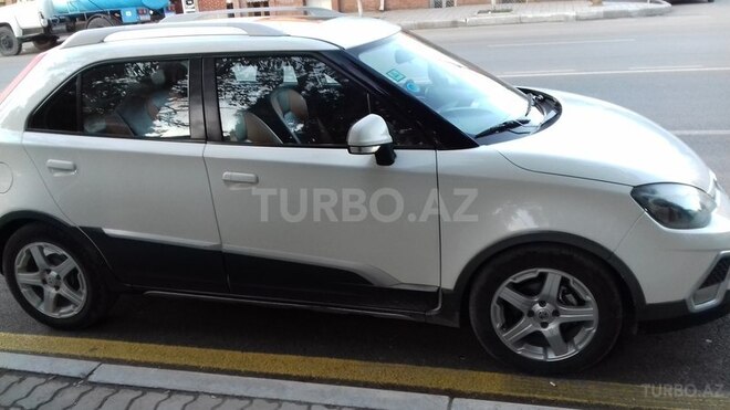 MG 3 2011, 200,000 km - 1.5 л - Gəncə