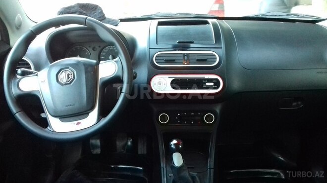 MG 3 2011, 200,000 km - 1.5 л - Gəncə
