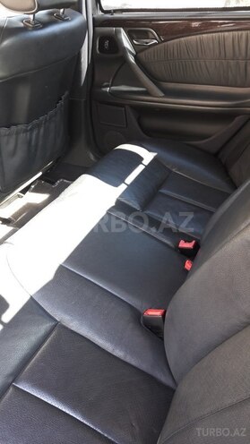 Mercedes E 320 1999, 201,000 km - 3.2 л - Bakı