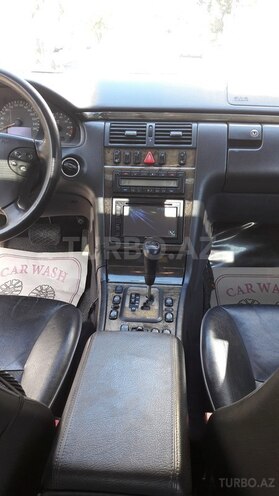 Mercedes E 320 1999, 201,000 km - 3.2 л - Bakı