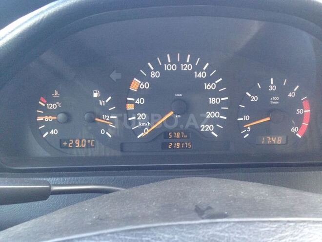 Mercedes C 220 1998, 219,175 km - 2.2 л - Bakı