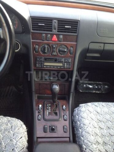 Mercedes C 220 1998, 219,175 km - 2.2 л - Bakı