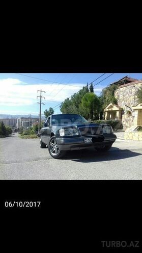 Mercedes E 220 1994, 256,083 km - 0.2 l - Bakı