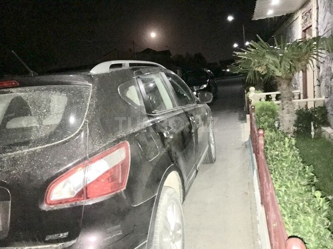 Nissan Qashqai 2011, 77,000 km - 2.0 l - Bakı