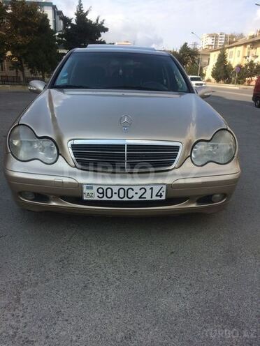 Mercedes C 200 2000, 254,000 km - 2.0 l - Bakı
