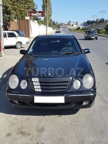 Mercedes E 220 2000, 322,300 km - 2.2 л - Bakı