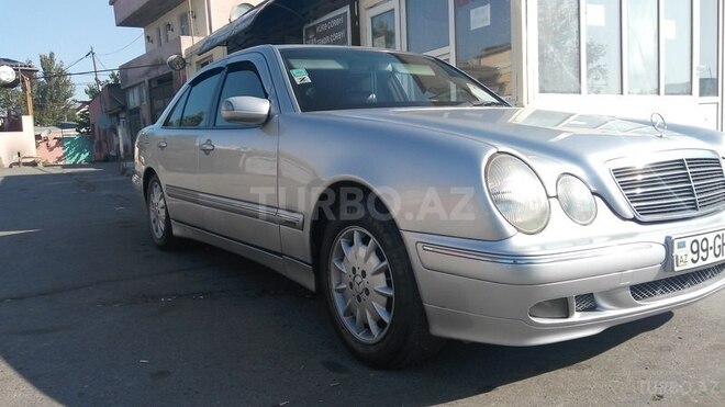 Mercedes E 200 2000, 270,000 km - 2.0 l - Bakı