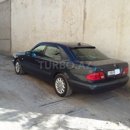 Mercedes E 240 1998, 244,500 km - 2.4 l - Bakı