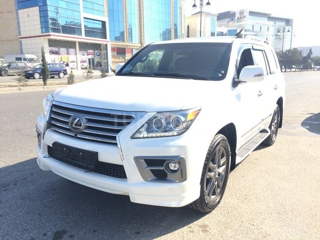 Lexus LX 570 2015, 40,000 km - 5.7 l - Bakı