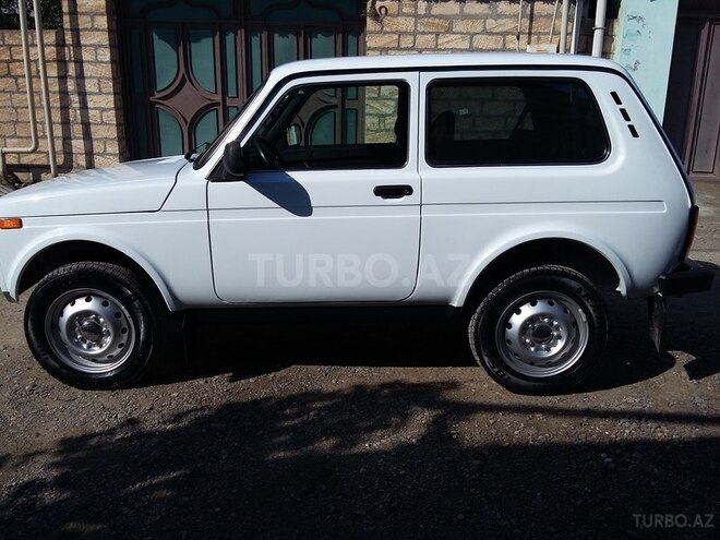 LADA (VAZ) Niva 2015, 31,200 km - 1.7 л - Mingəçevir