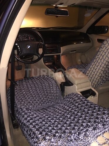 BMW 323 1999, 285,000 km - 2.5 l - Sumqayıt