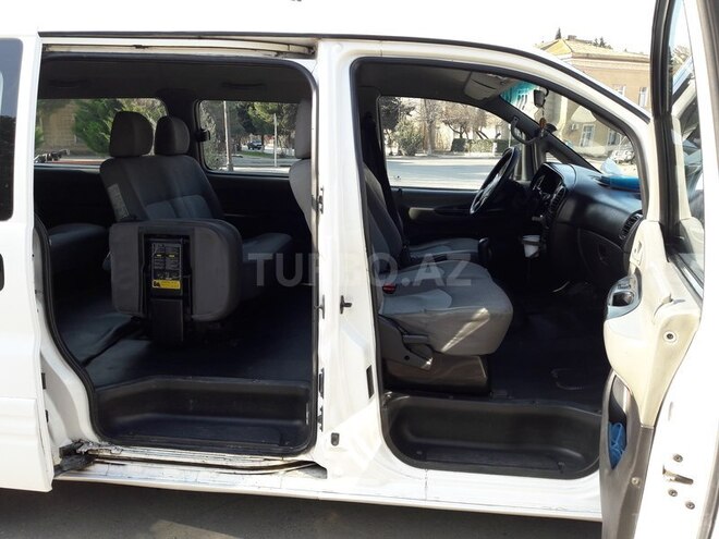 Hyundai H-1 2005, 197,000 km - 2.4 l - Sumqayıt