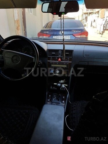 Mercedes C 180 1997, 365,000 km - 1.8 л - Bakı