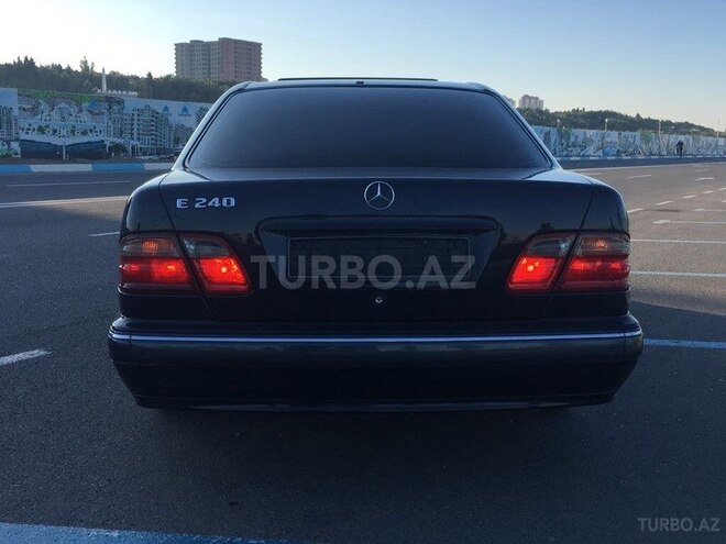 Mercedes E 240 1999, 324,278 km - 2.4 l - Sumqayıt