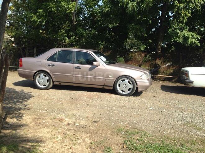 Mercedes C 180 1993, 369,852 km - 1.8 л - Lənkəran