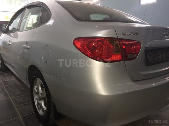 Hyundai Elantra 2008, 132,048 km - 1.6 l - Göyçay