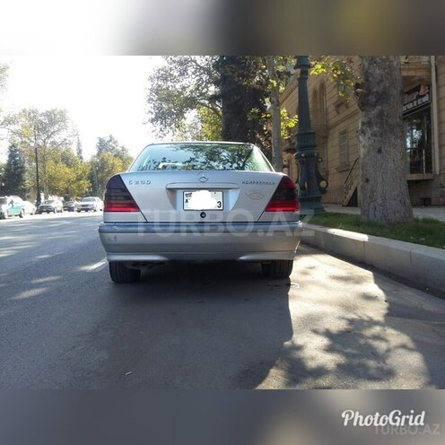 Mercedes C 230 1999, 186,000 km - 2.3 л - Gəncə
