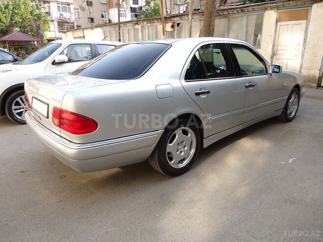Mercedes E 230 1996, 298,787 km - 2.3 l - Bakı
