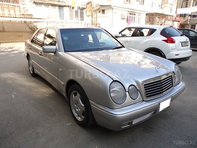 Mercedes E 230 1996, 298,787 km - 2.3 l - Bakı