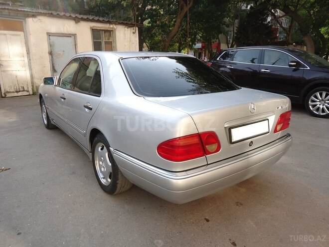 Mercedes E 230 1996, 298,787 km - 2.3 l - Bakı