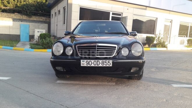 Mercedes E 240 2000, 160,336 km - 2.6 l - Bakı