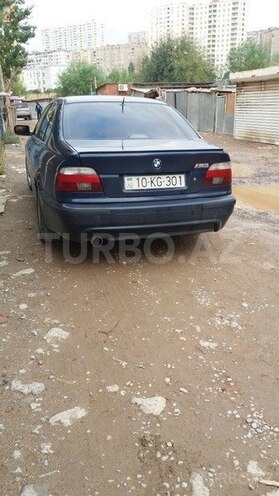 BMW 528 2000, 270,000 km - 2.8 l - Bakı