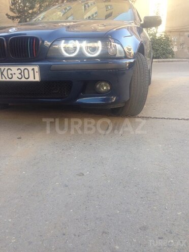 BMW 528 2000, 270,000 km - 2.8 l - Bakı