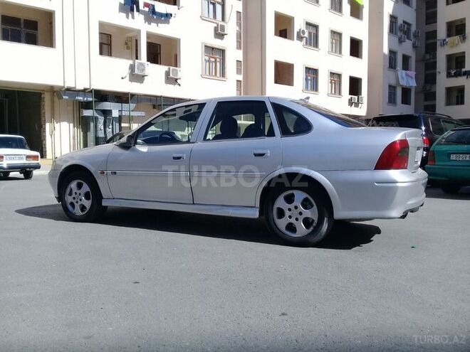 Opel Vectra 1999, 283,000 km - 2.0 л - Bakı