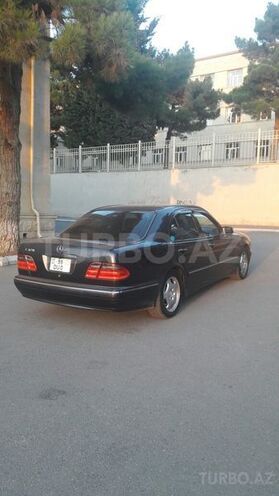 Mercedes E 320 1999, 201,000 km - 3.2 л - Bakı