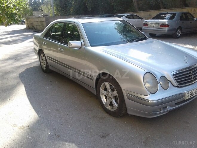 Mercedes E 240 2000, 355,000 km - 2.4 l - Bakı