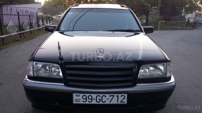 Mercedes C 240 2000, 216,000 km - 2.4 l - Zaqatala