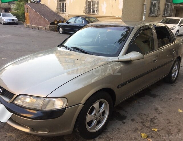Opel Vectra 1996, 270,000 km - 1.8 l - Bakı
