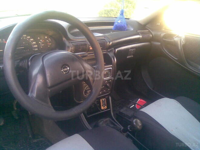 Opel Astra 1994, 360,000 km - 1.6 l - Bakı