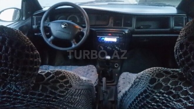 Opel Vectra 1997, 300,000 km - 1.6 л - Sumqayıt