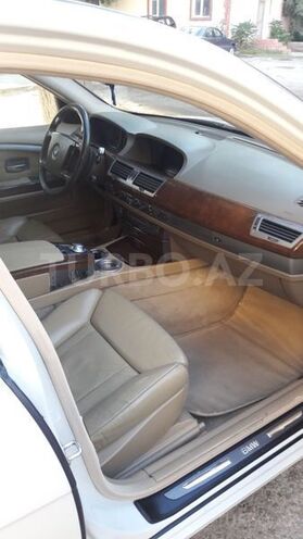 BMW 735 2004, 237,000 km - 3.6 l - Bakı