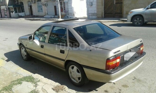 Opel Vectra 1994, 288,000 km - 2.0 l - Bakı