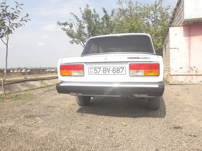 LADA (VAZ) 2107 2007, 122,000 km - 1.6 л - Tovuz