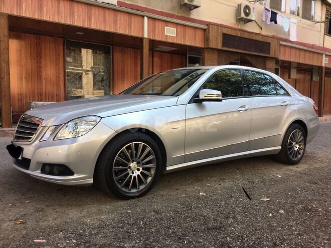 Mercedes E 220 2010, 149,000 km - 2.2 l - Bakı