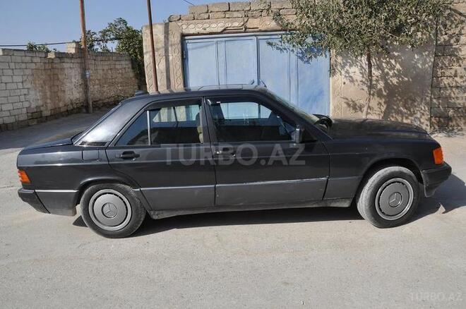 Mercedes 190 1993, 212,000 km - 2.2 л - Bakı