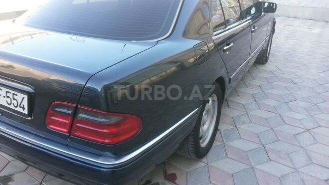 Mercedes E 200 1998, 204,000 km - 2.0 l - Bakı