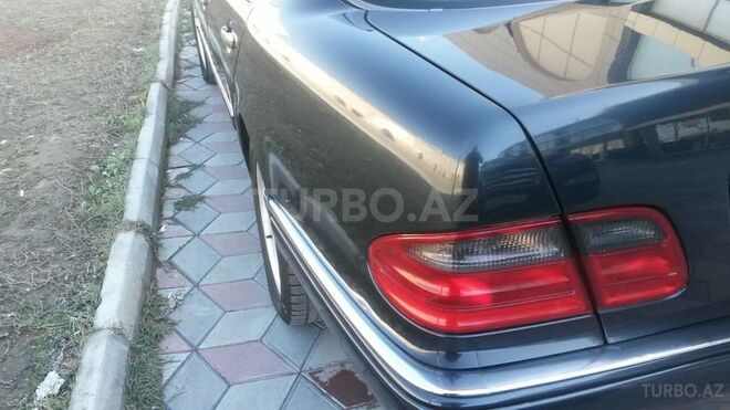Mercedes E 200 1998, 204,000 km - 2.0 l - Bakı